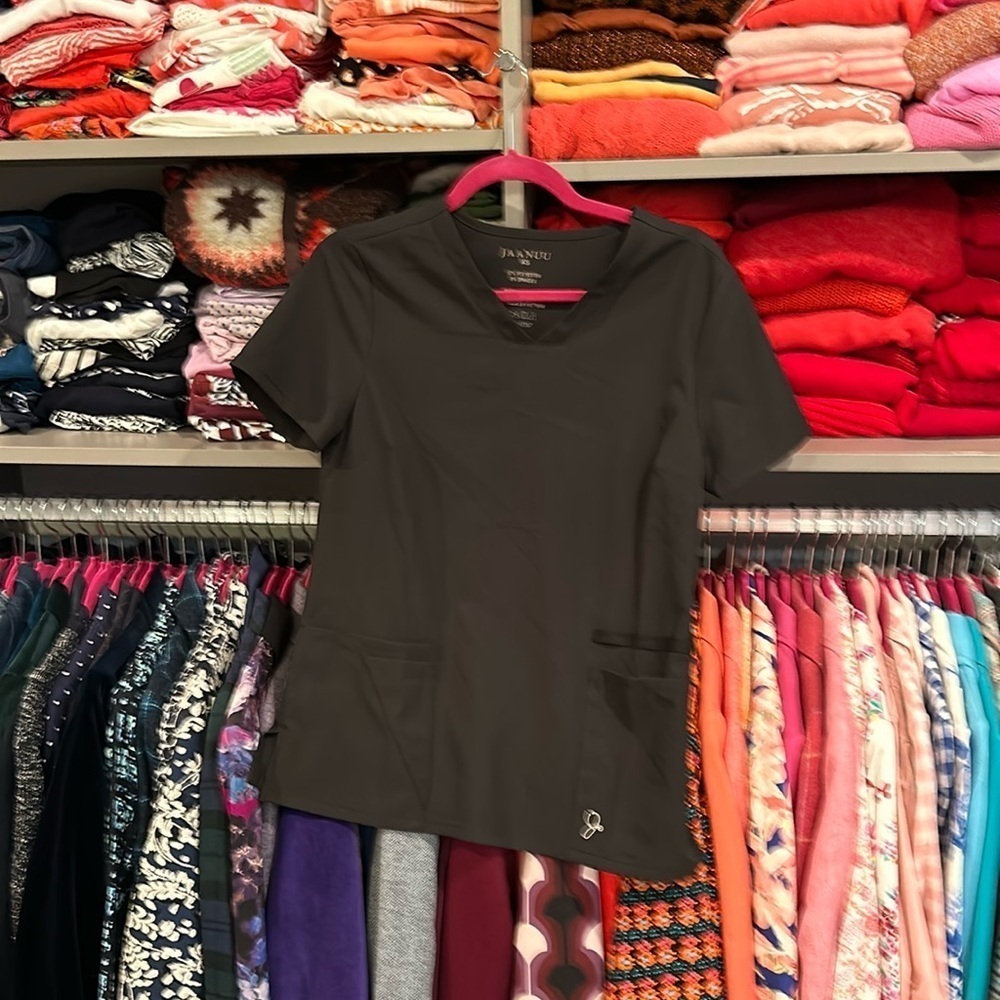 Jaanuu two pocket lightweight black size XS scrub top​